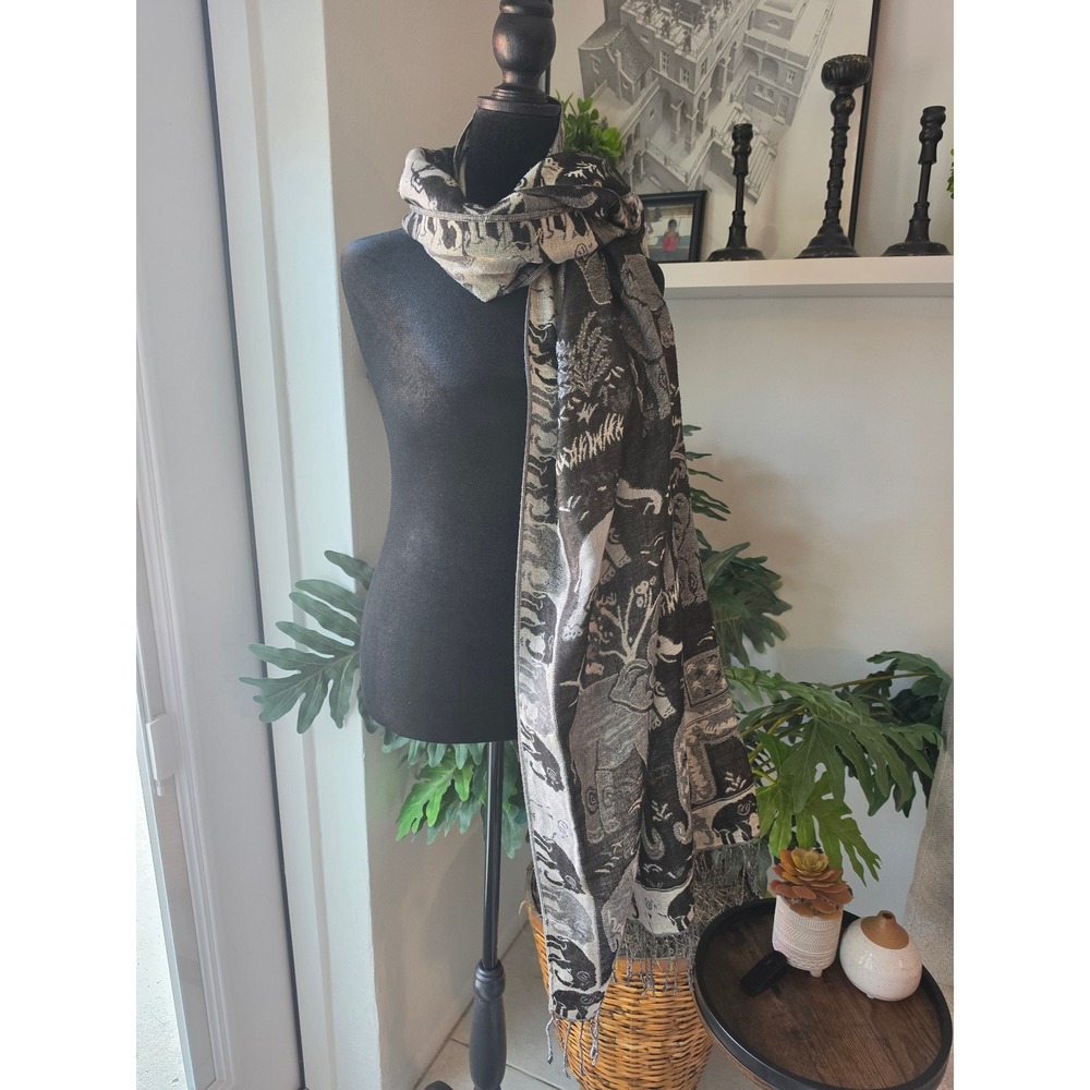 Pashmina Elephant Safari Scarf Shawl Black Grey Woven Fringe Wrap Accessory